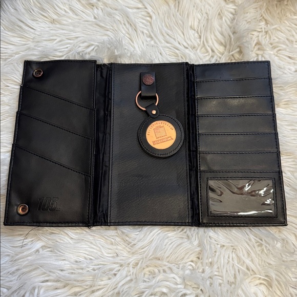 Harley Davidson 105th Black Leather Tri-fold Wallet - Picture 3 of 4